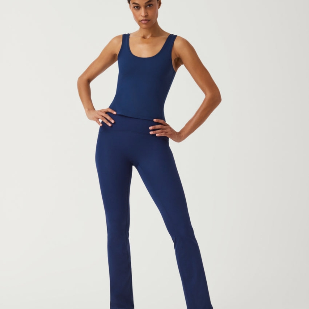 Spanx Booty Boost Flare yoga Pant